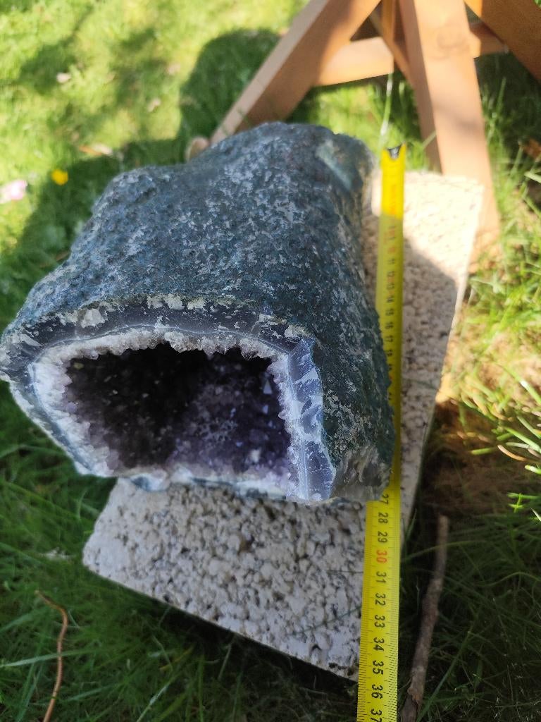 Amethistgeode, Ophalen, Mineraal