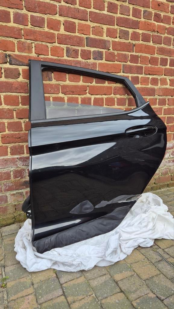 Porte arrière gauche de la Ford Fiesta MK8 complète, Enlèvement, Ford, Porte