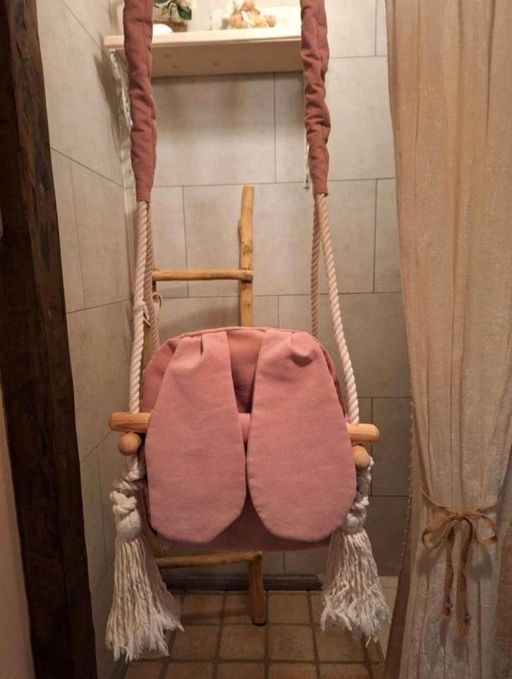 Balançoire à lapin, rose Balançoire pour bébé - Balançoire d, Enfants & Bébés, Jouets | Jouets de bébé, Utilisé, Autres types