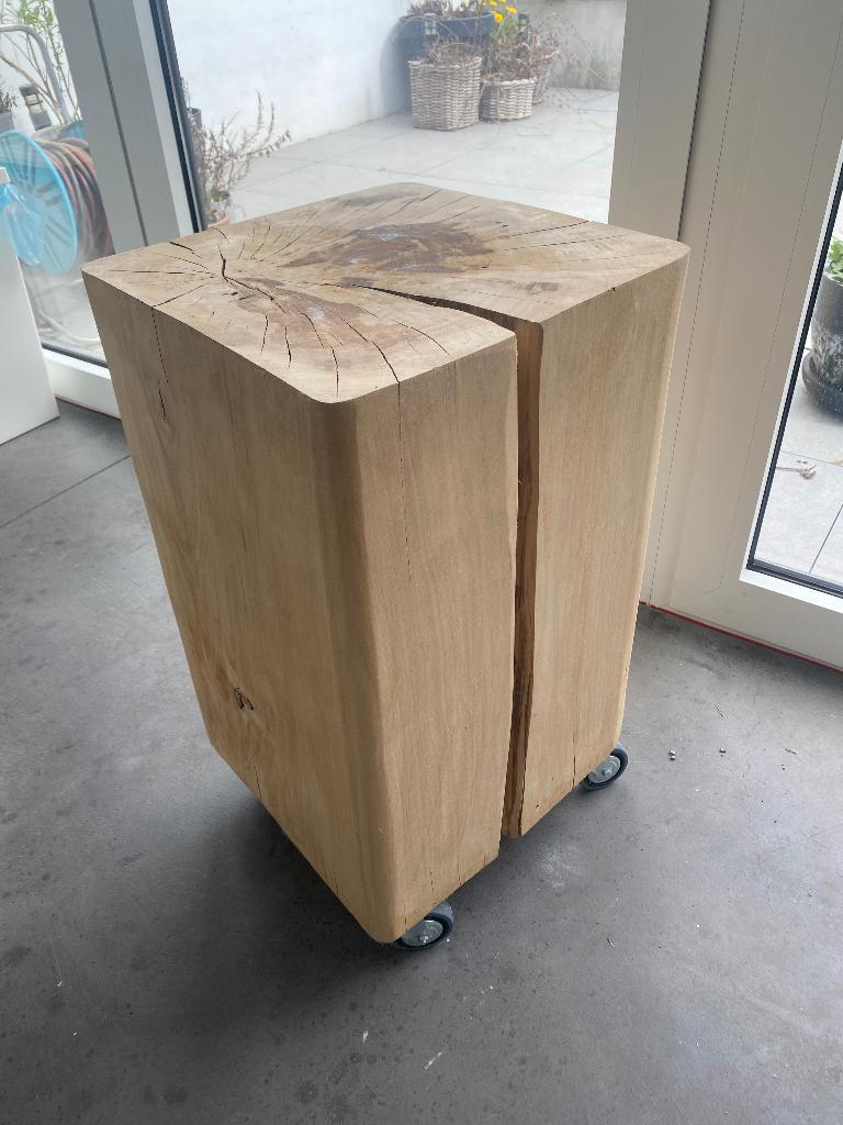 Houten blok, Huis en Inrichting, Tafels | Bijzettafels, Ophalen, Minder dan 55 cm, Gebruikt, Vierkant