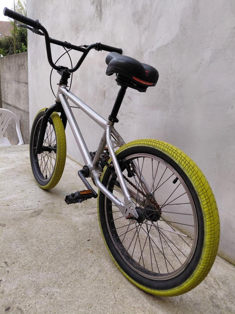 STUNT BMX, Fietsen en Brommers, Fietsen | Crossfietsen en BMX, Ophalen