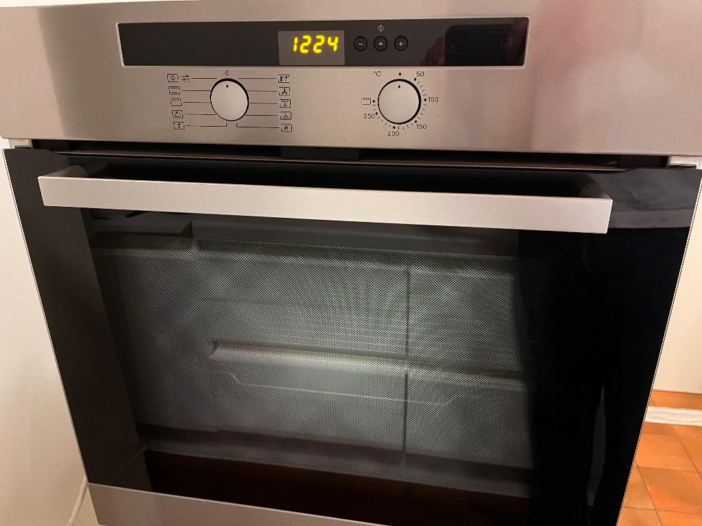 Miele inbouw oven H 4412 BP – degelijk & perfect werkend, Electroménager, Fours, Encastré, Enlèvement, Utilisé, Air chaud