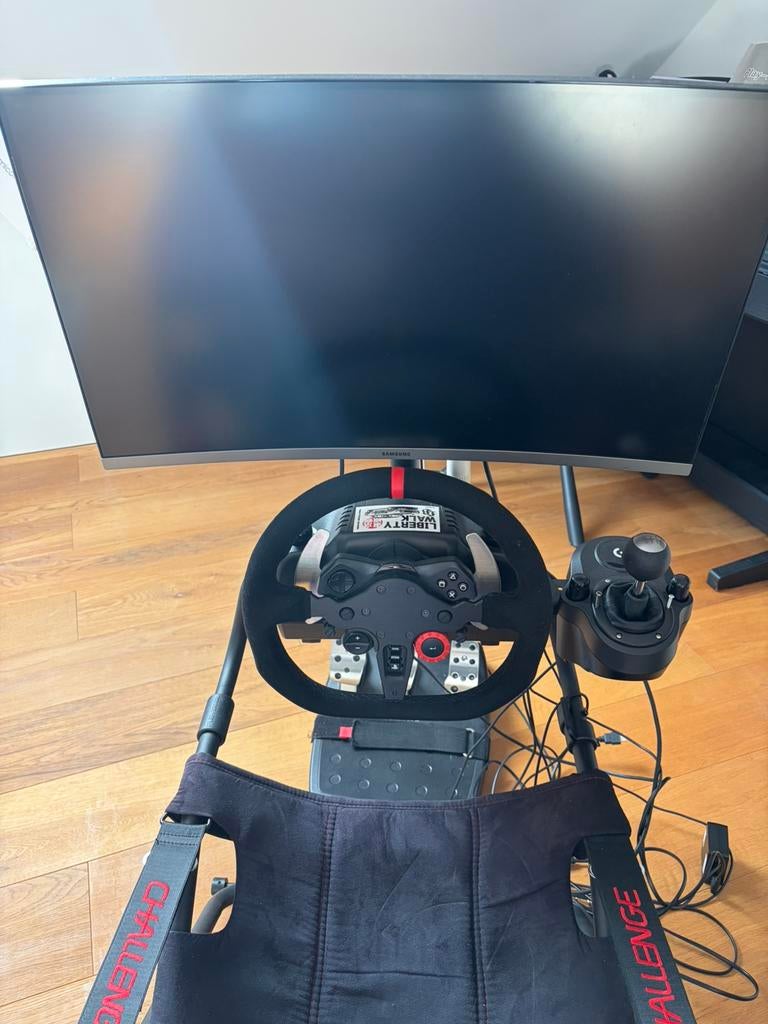 Logitech G29 + Playseat challenge + Ecran, Enlèvement, Comme neuf