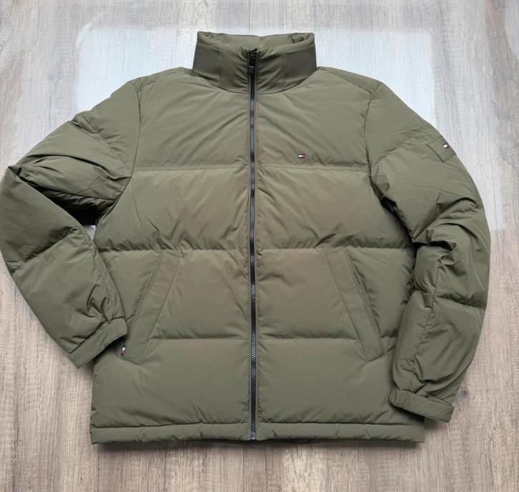 Jas Tommy Hylfiger, Kleding | Heren, Jassen | Winter, Nieuw, Maat 52/54 (L), Groen, Verzenden