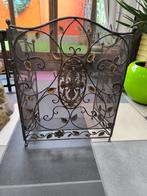 Smeedijzeren haardscherm, Enlèvement