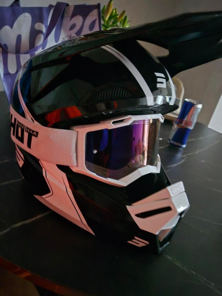 Shot crosshelm, Ophalen, Zo goed als nieuw, Large, SHOT