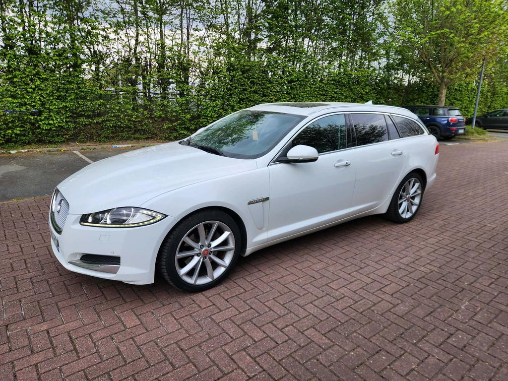 Jaguar XF Sportbreak V6 3.0 boîte automatique, Auto's, Jaguar, Automaat, XF, Diesel, Particulier