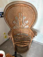 Ancien fauteuil en rotin, Enlèvement, Comme neuf