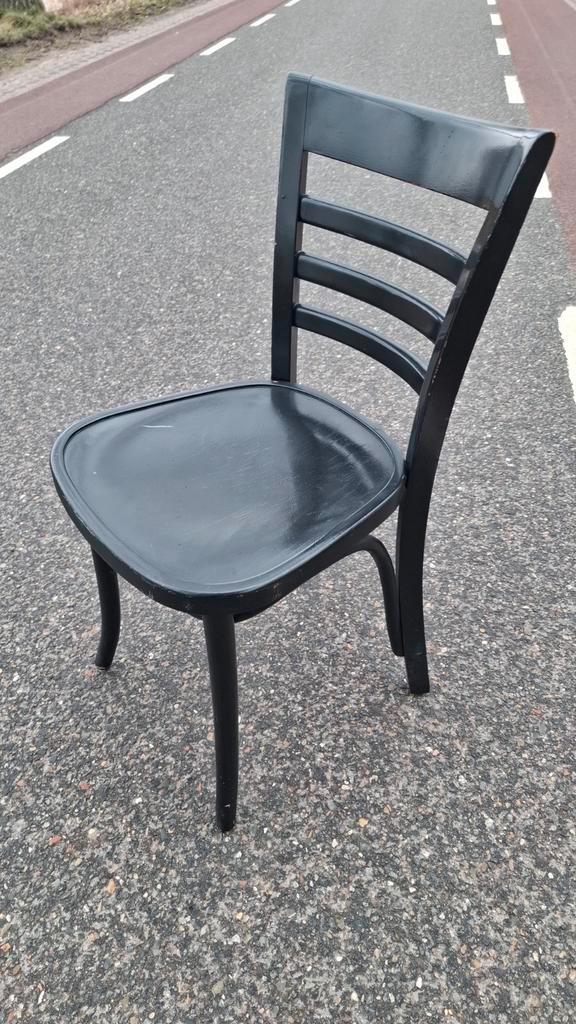 16 thonet cafe stoelen en 9 krukken gebogen hout lot horeca, Tuin en Terras, Tuinstoelen, Hout, Ophalen of Verzenden