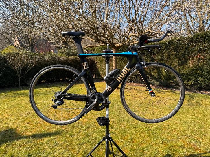 Triathlon / tijdrit fiets in top conditie, Vélos & Vélomoteurs, Vélos | Vélos de course, Utilisé, Hommes, Autres marques, Plus de 20 vitesses