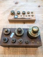 2 blokjes met koperen gewichtjes, Antiek en Kunst, Ophalen, Koper