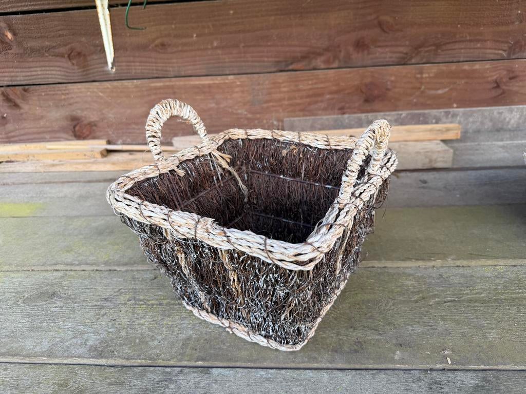 Panier osier 23/23 hauteur 19 cm, Maison & Meubles, Enlèvement ou Envoi, Comme neuf, Osier, Panier