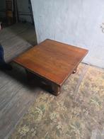 Massieve eik tafel, Ophalen