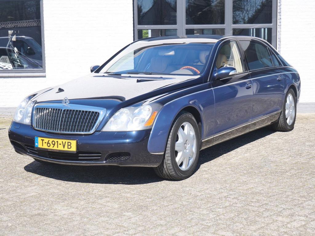 Maybach 62 5.5 V12 Separatie Panorama Koelkast Massage, Auto's, Automaat, Beige, Blauw, Bedrijf