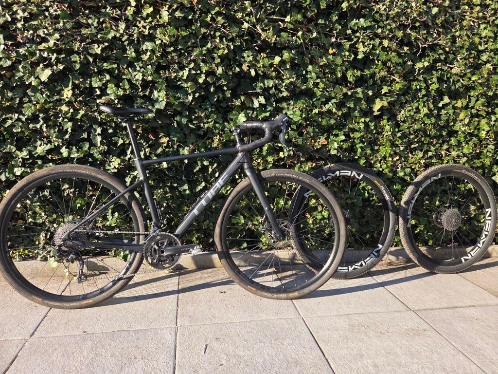 Cube nuroad gravelfiets met 2de set wielen, Ophalen