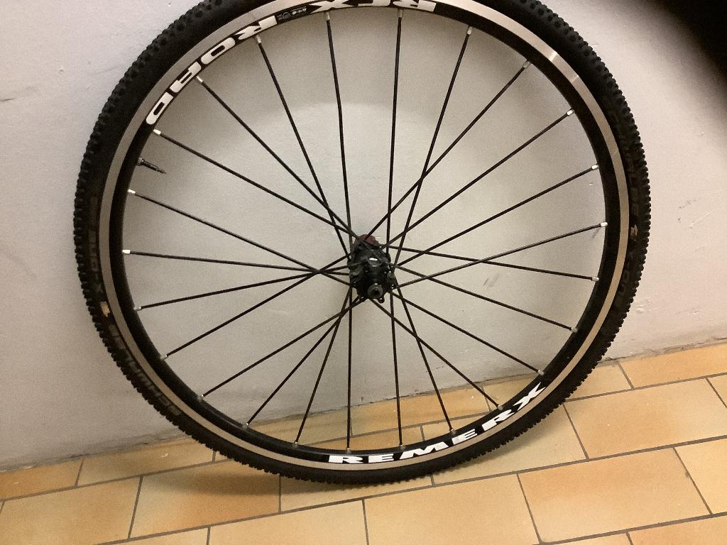 Racewiel disc, Ophalen of Verzenden, Zo goed als nieuw, Wiel