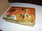 Vintage blikken doos Koning Boudewijn en Fabiola, Verzamelen, Koningshuis en Royalty, Ophalen of Verzenden, Gebruikt, Overige typen