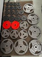 Halterschijven + bankje + verstelbaar squatrack + staven, Sport en Fitness, Ophalen, Halterschijven