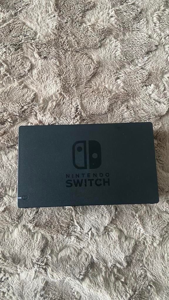 Nintendo switch dock, Ophalen of Verzenden, Zo goed als nieuw, Switch