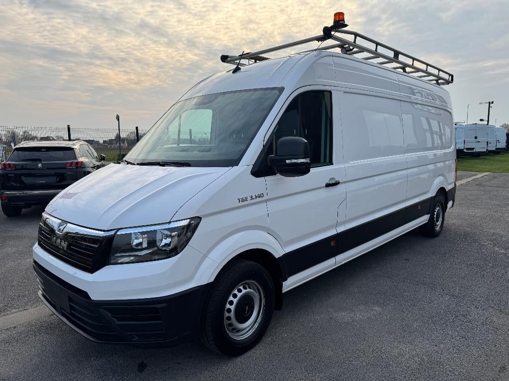 Man TGE 2.0 tdi L4H2 automaat 1st eig ohboek trekhaak camera, Auto's, 4 cilinders, 2226 kg, https://public.car-pass.be/vhr/01b36d7f-1153-401d-aa68-aecb25ac29ec