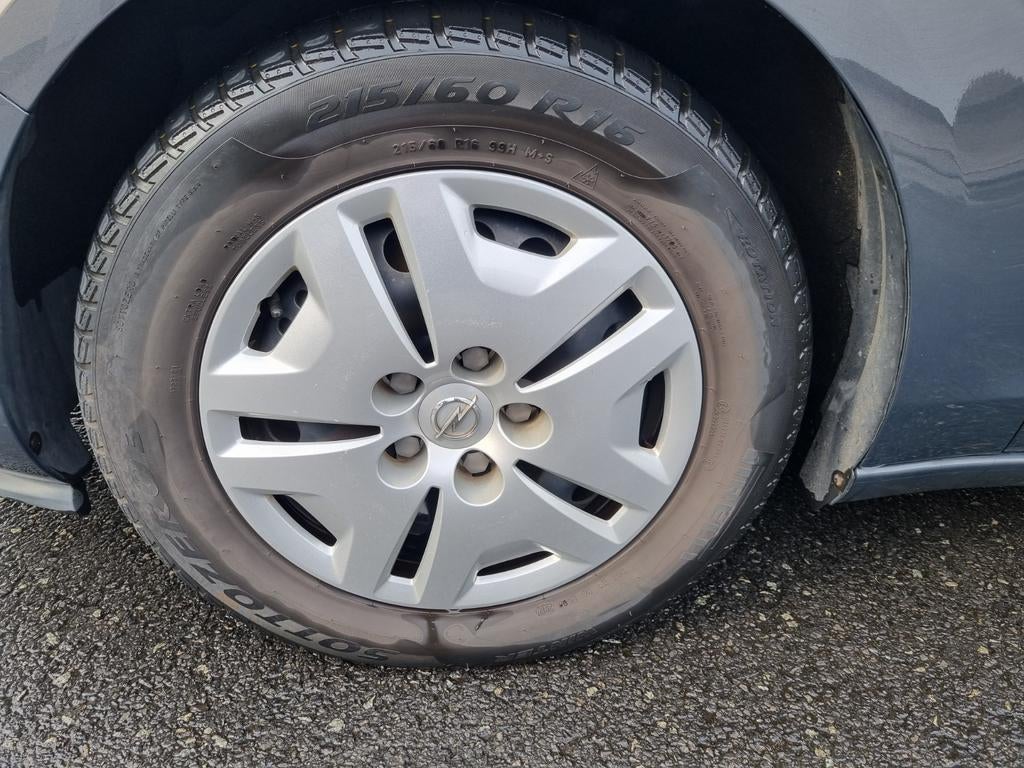 Pneus d'hiver gratuits avec jante et housses, Enlèvement, Pneus hiver