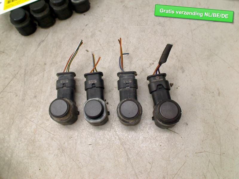 CAPTEUR AIDE AU STATIONNEMENT A4 Avant (B8) (4H0919275), Dhr. R. de Gouw, Audi, Utilisé, De Bloemendaal 21 21
5221 EB  'S HERTOGENBOSCH, NL