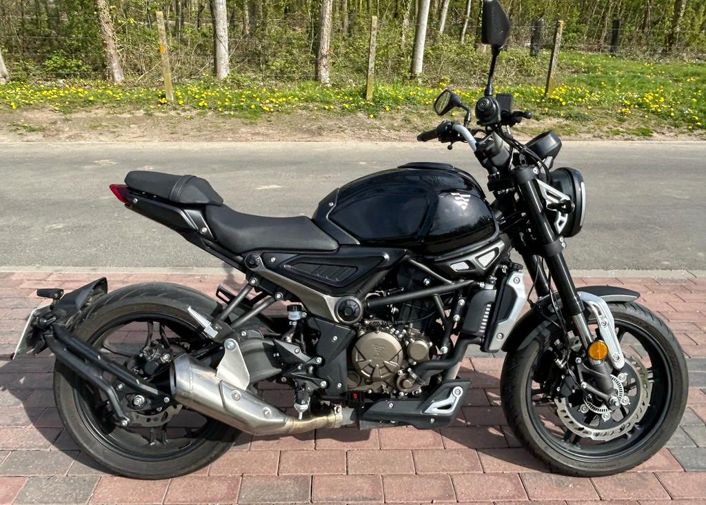 Voge 300 AC « Prete à immatriculer «, Motos, Enlèvement