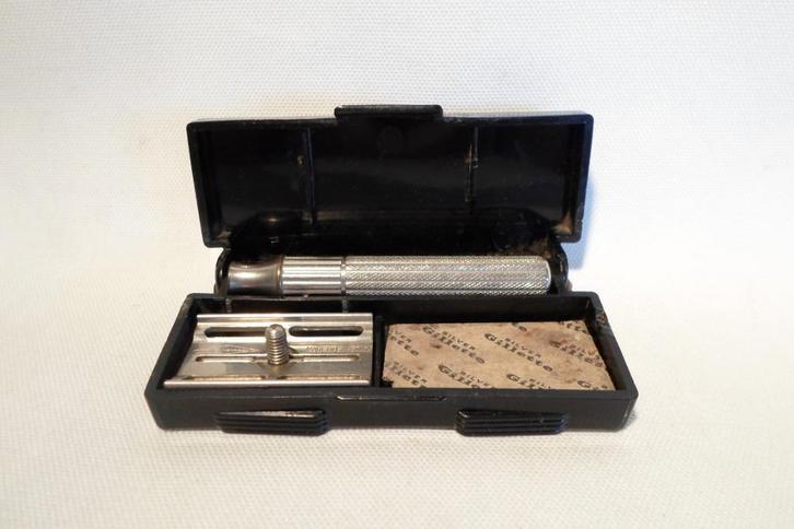 Gillette WOII Fat Handle Tech Bakeliet Doos, Verzamelen, Militaria | Tweede Wereldoorlog, Ophalen