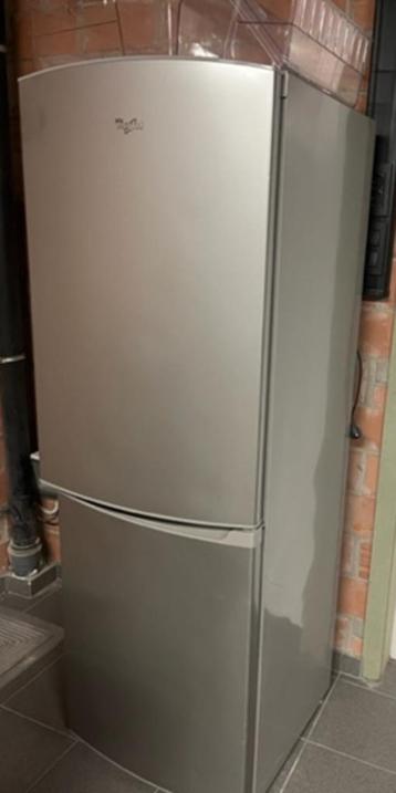 Gratis koelkast Whirlpool+ combi diepvries (werkt niet meer) beschikbaar voor biedingen