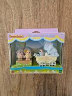 Epoch Sylvanian Families 5601 : Ducklings Baby Carriage, Ophalen of Verzenden, Nieuw
