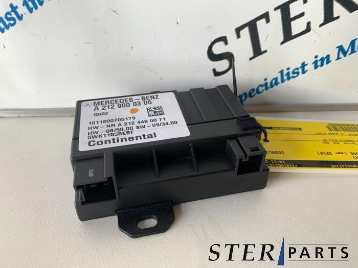 Module (divers) d'un Mercedes E-Klasse, Autos : Pièces & Accessoires, Électronique & Câbles, Mercedes-Benz, Utilisé, 3 mois de garantie