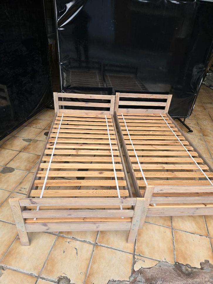 Lit 1 personne 90cm sur 2m, Huis en Inrichting, Slaapkamer | Bedden, Gebruikt, Eenpersoons, 90 cm, 200 cm, Hout, Ophalen