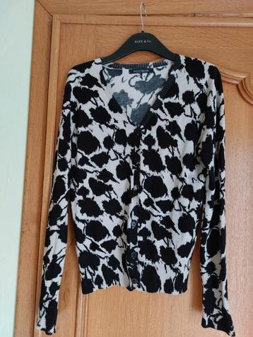 gilet léger noir/blanc taille 38/40 beschikbaar voor biedingen