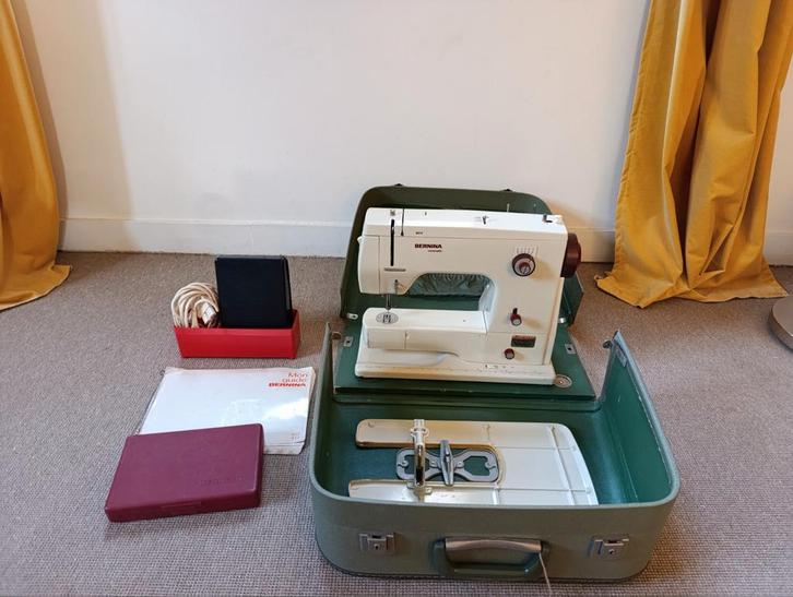 807 naaimachine, Hobby en Vrije tijd, Naaimachines en Toebehoren, Gebruikt, Naaimachine, Bernina, Ophalen