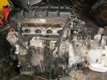 moteur pour Peugeot 407 1.8 i essence 185000km sans accessoi