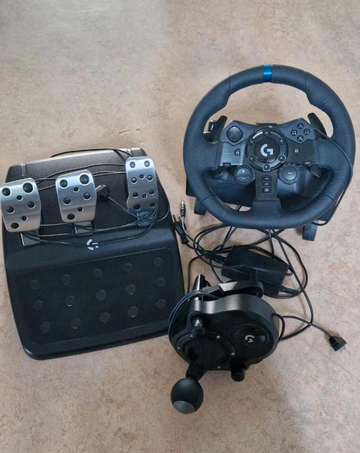 Logitech G923 Stuur, Games en Spelcomputers, Spelcomputers | Sony Consoles | Accessoires, Nieuw, PlayStation 5, Ophalen of Verzenden