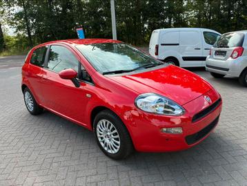 Fiat punto 1.2i 2014 19.000km !!!! beschikbaar voor biedingen