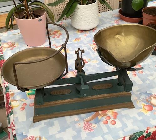 oud winkel weegschaal voor snoep en bulk goederen tot 1 kgr, Antiek en Kunst, Antiek | Keukengerei, Ophalen