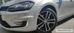 VW Golf 7 GTE Plug In HYBRID / GPS / CARPLAY/ Trekhaak / Led, Auto's, Stof, 4 cilinders, USB, Zilver of Grijs