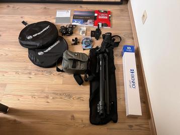 Pakket divers fotografiemateriaal voor fotostudio beschikbaar voor biedingen
