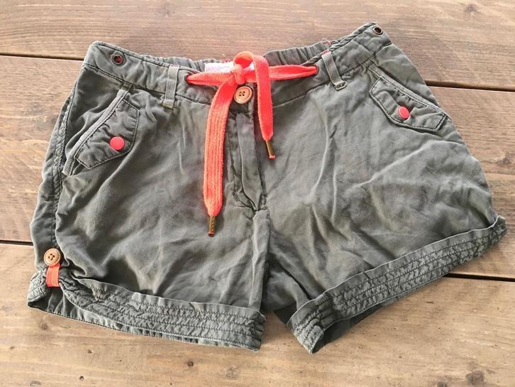 CKS, JBC, H&M, 2 shorts (meisjes) 146 - 152, Kinderen en Baby's, Kinderkleding | Maat 146, Meisje, Broek, Ophalen of Verzenden