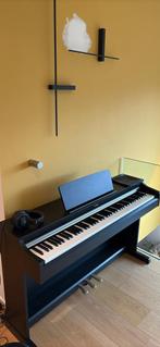 Piano Yamaha Arius YDP-162, 3 pédales, casque inclus., Musique & Instruments, Pianos, Enlèvement, Comme neuf, Noir, Piano