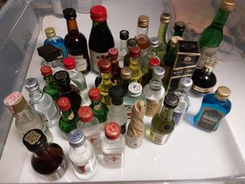 Drankbekers voor verzamelaars beschikbaar voor biedingen