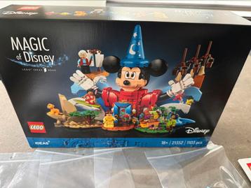 Lego set 21352 Disney magie beschikbaar voor biedingen