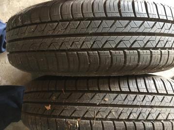2 pneus montés sur jante Firestone 165/70 R14 81T beschikbaar voor biedingen