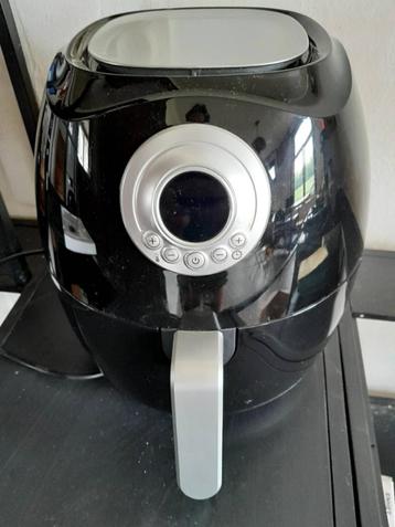 Air fryer XL 4,5 liter   beschikbaar voor biedingen
