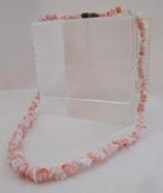 K-6 Koraal Ketting- stukjes-Roze- 41cm eind jaren '70, Handtassen en Accessoires, Kettingen, Verzenden, Nieuw, Roze, Steen of Mineraal