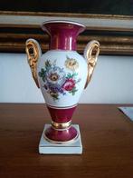 Petit vase en porcelaine de Bruxelles, Ophalen