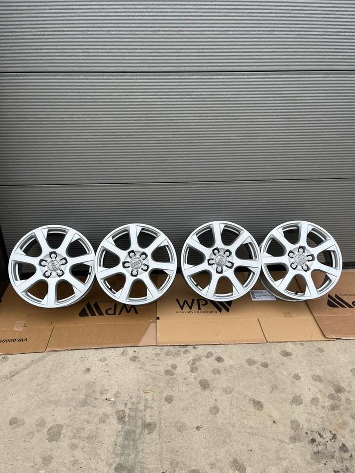 17 inch Audi velgen te koop – Goede staat, complete set, Auto-onderdelen, Banden en Velgen, Velg(en), 17 inch, Ophalen