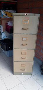 Ijzeren  kast, Ophalen, Gebruikt, Metaal